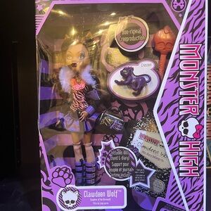 Monster High Clawdeen Wolf Doll with Purple and Black Outfit